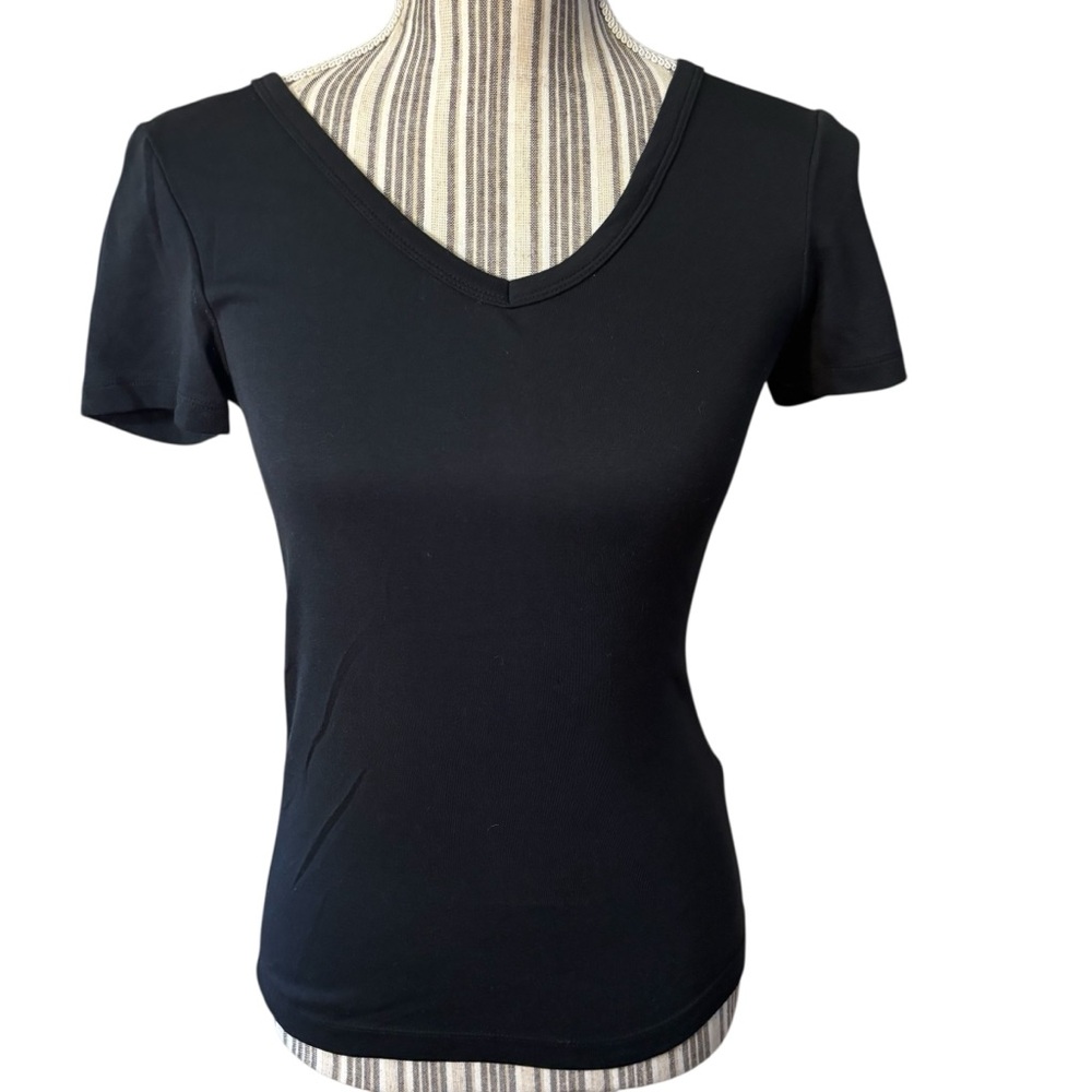 Amazon Essentials Tee Size XS Black V-Neck Short Sleeves Cotton Modal Stretch